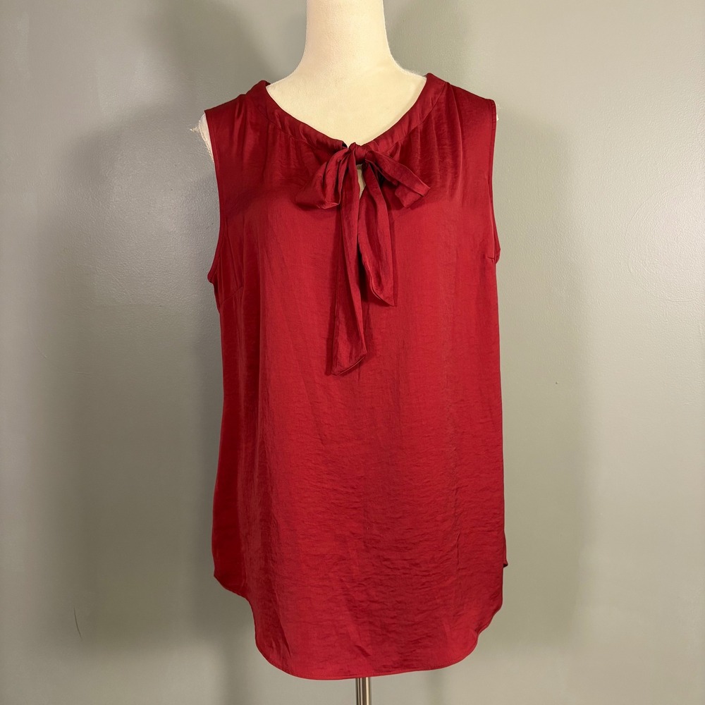 NWT Cabi Cinch Top‎ 3602 L Passion Crimson Red Tie Neck Feminine Timeless Satin